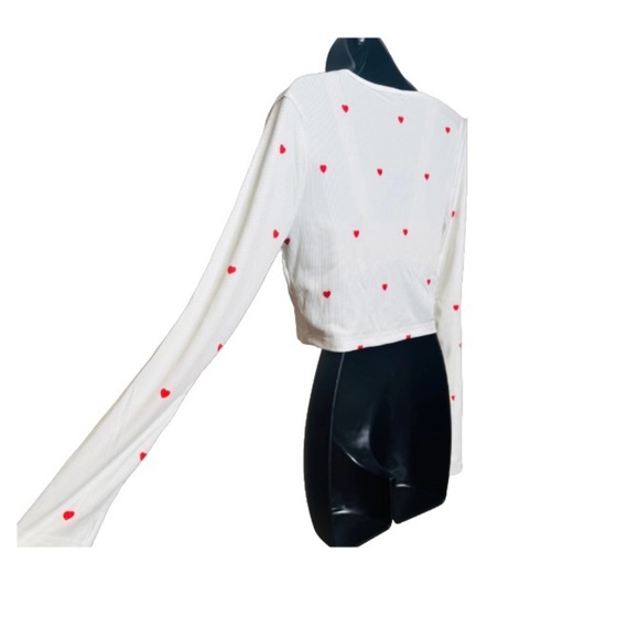 White Heart Print Crop Top - Picture 9 of 14